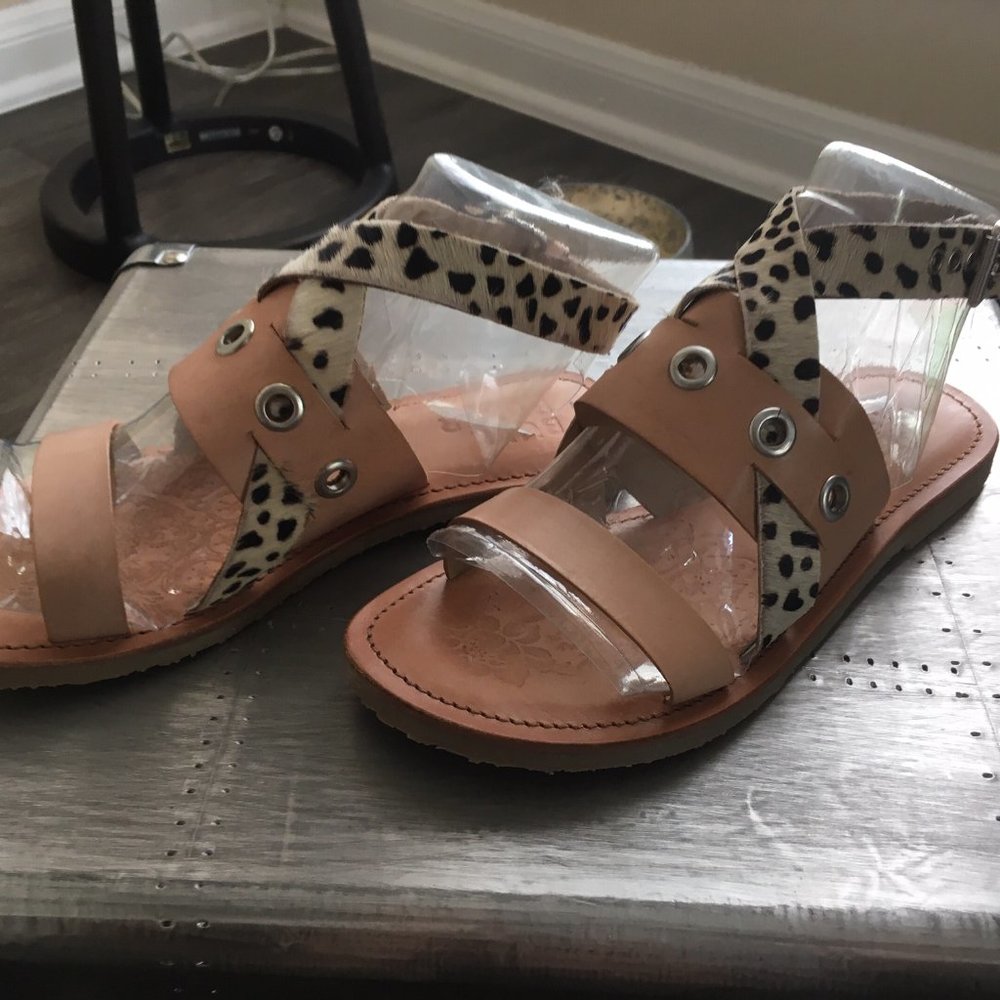 NEW BULL BOXER genuine leather leopard sandals 7